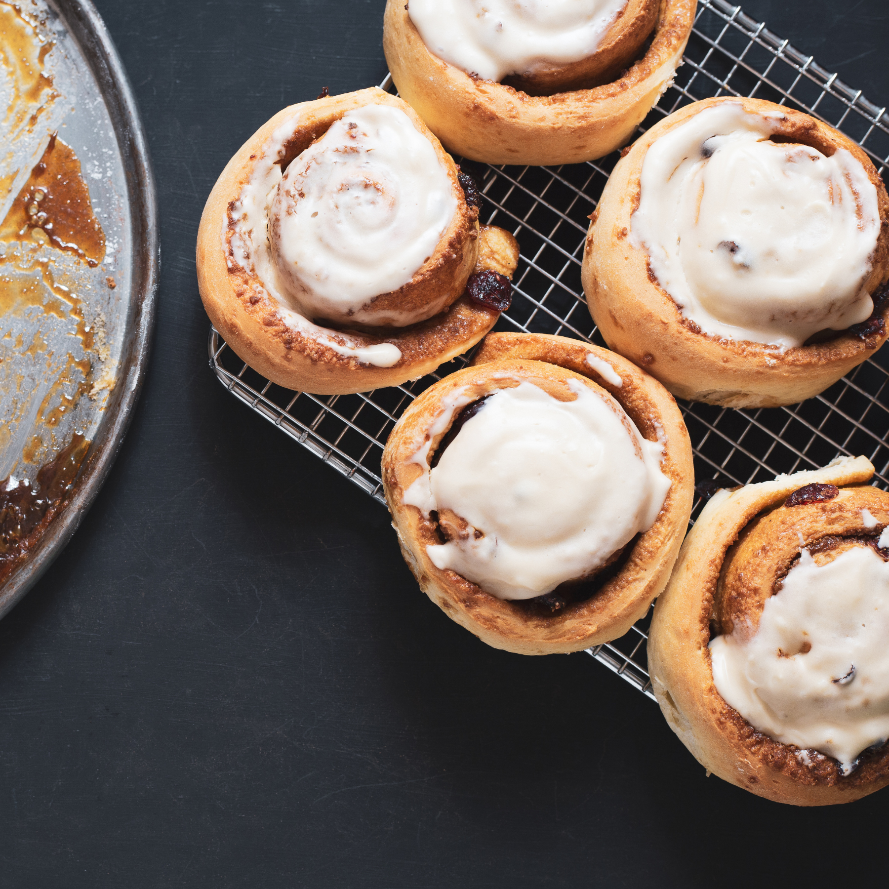 Holiday Dessert Pre-Orders: Omaha Taproom